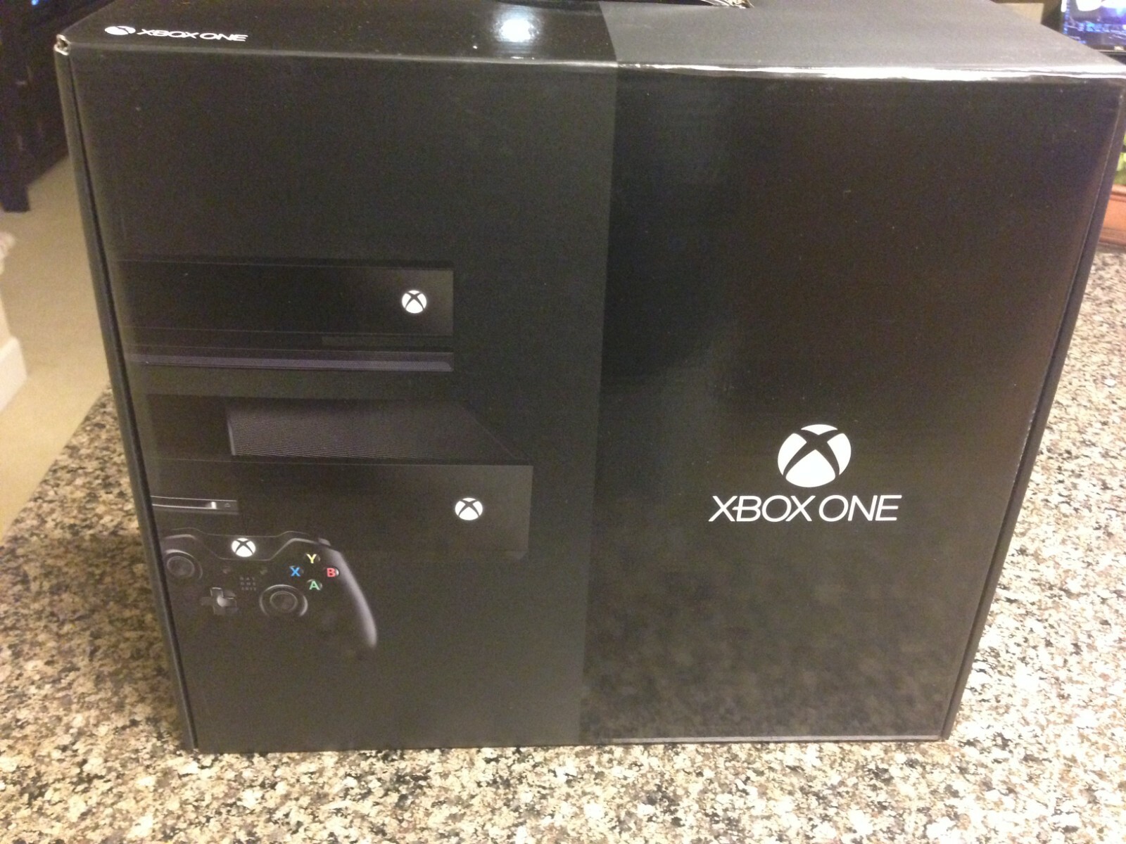 Microsoft XBOX ONE Day One Edition with Kinect BRAND NEW FACTORY SEALED