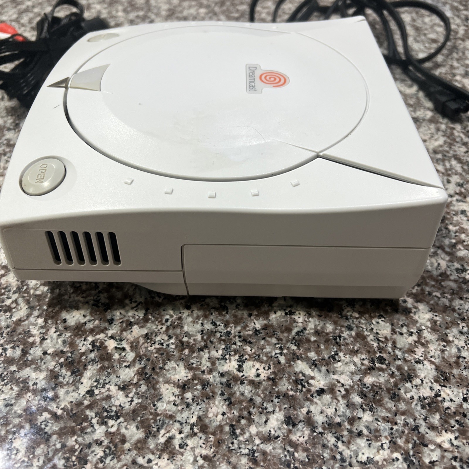 SEGA Dreamcast HKT-3020 Home Console – White