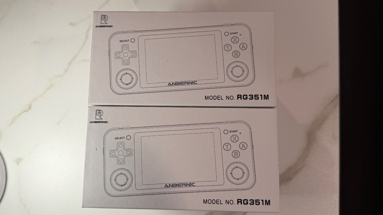 Anbernic RG 351 M w/64 GB and over 2500 games