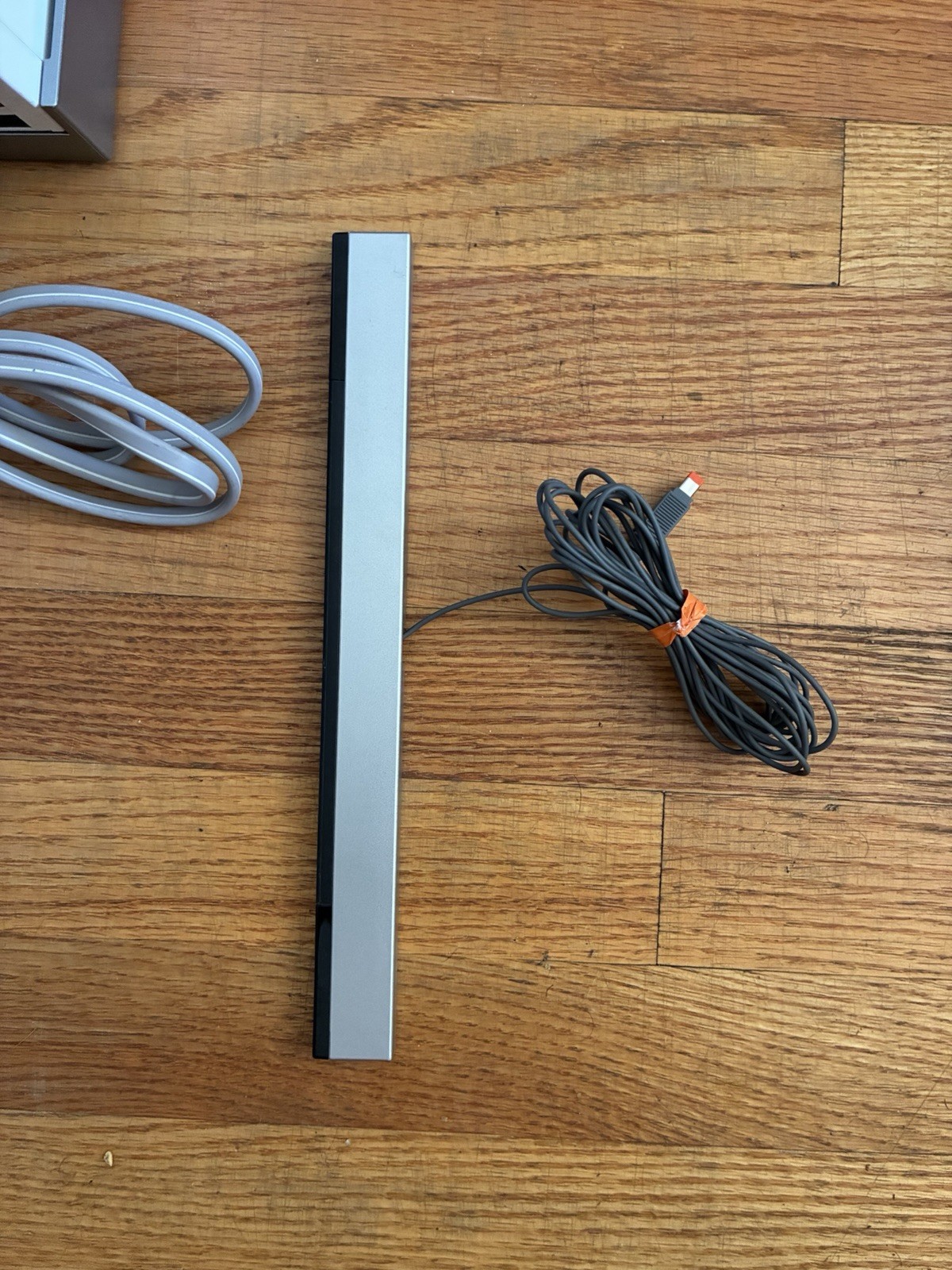 Nintendo Wii RVL-001 512 MB Home Console – Complete OEM Bundle