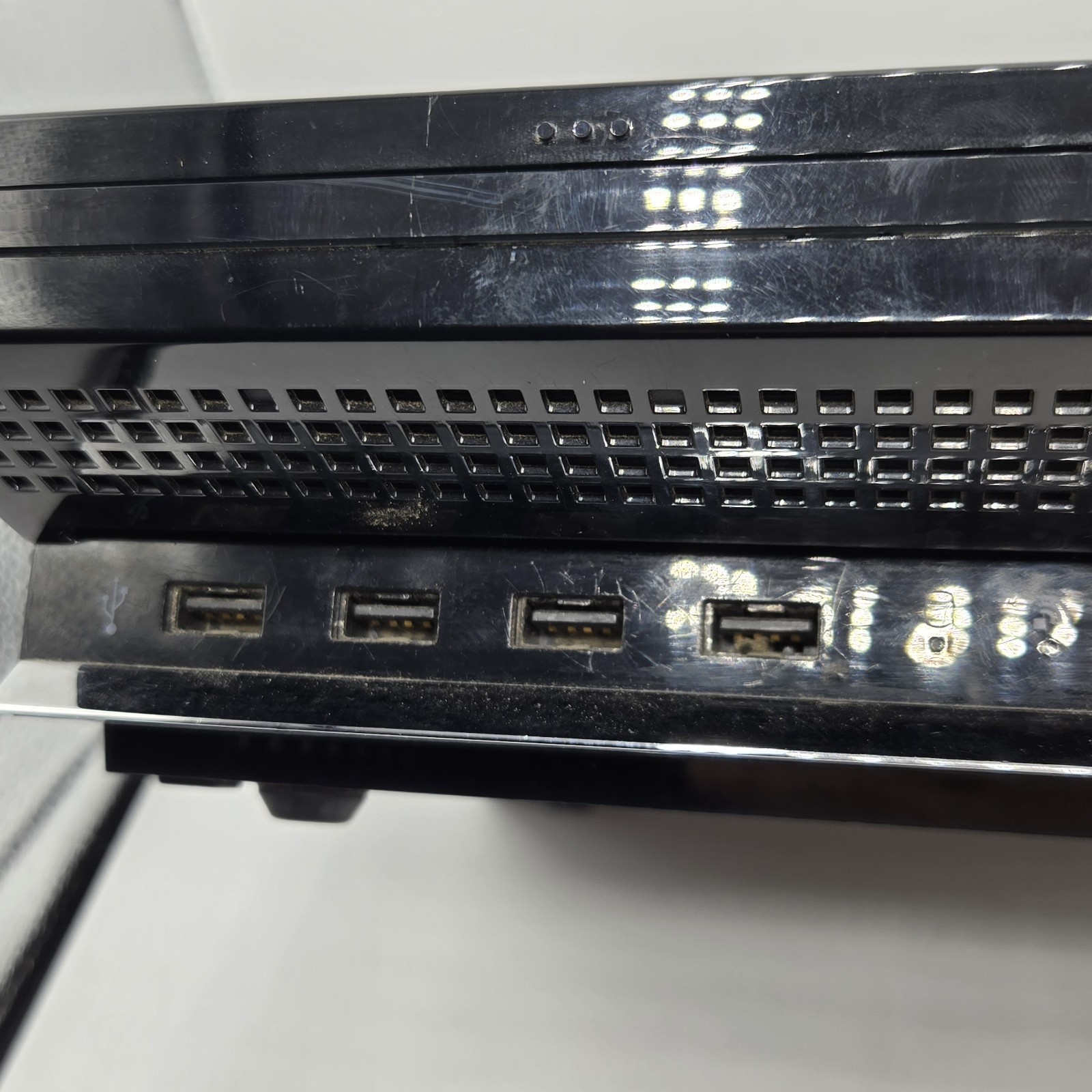 FOR PARTS Sony PlayStation 3 PS3 CECHA01 60GB Backwards Compatible Console READ