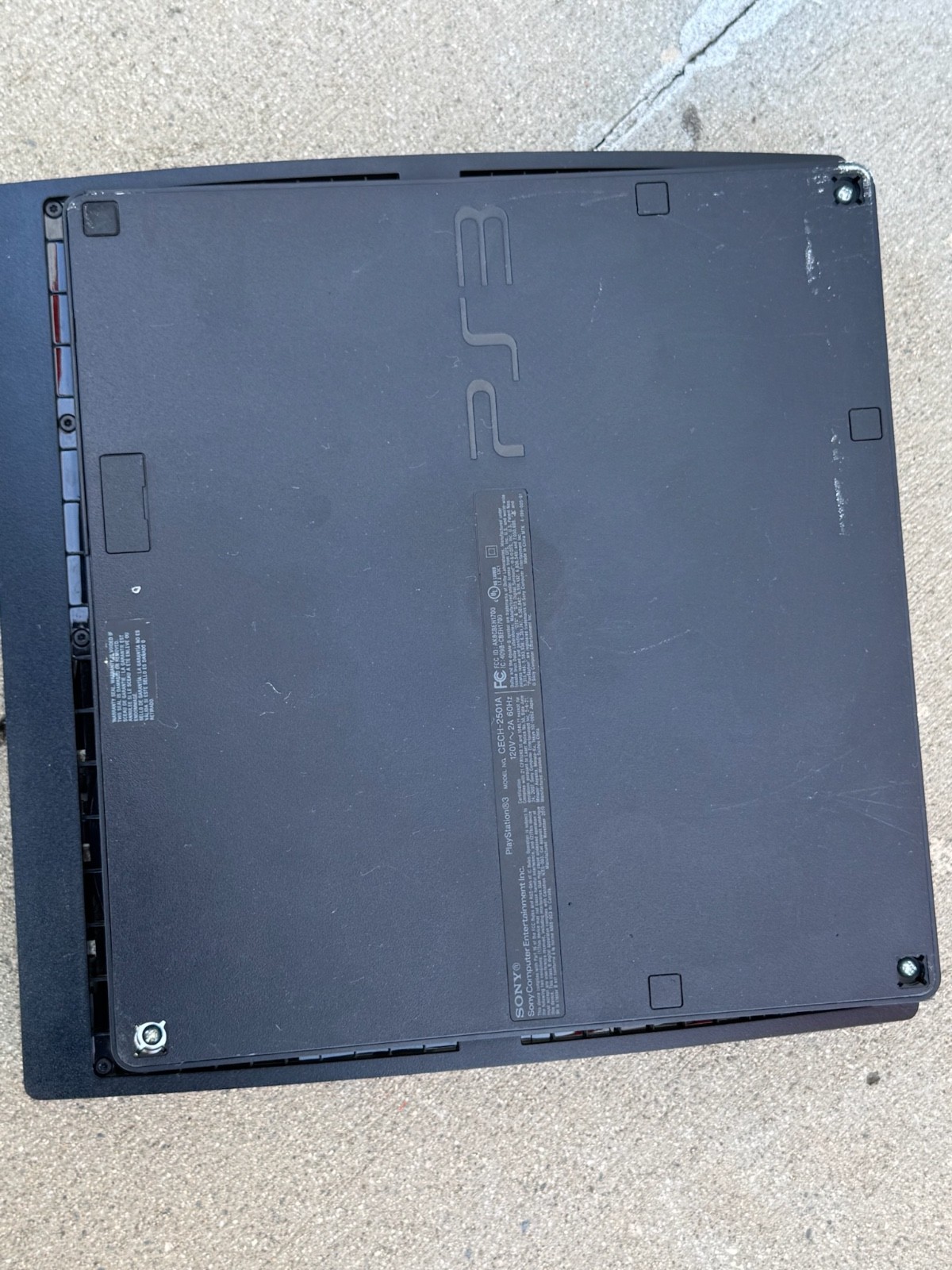 Sony PlayStation 3 PS3 Slim Console