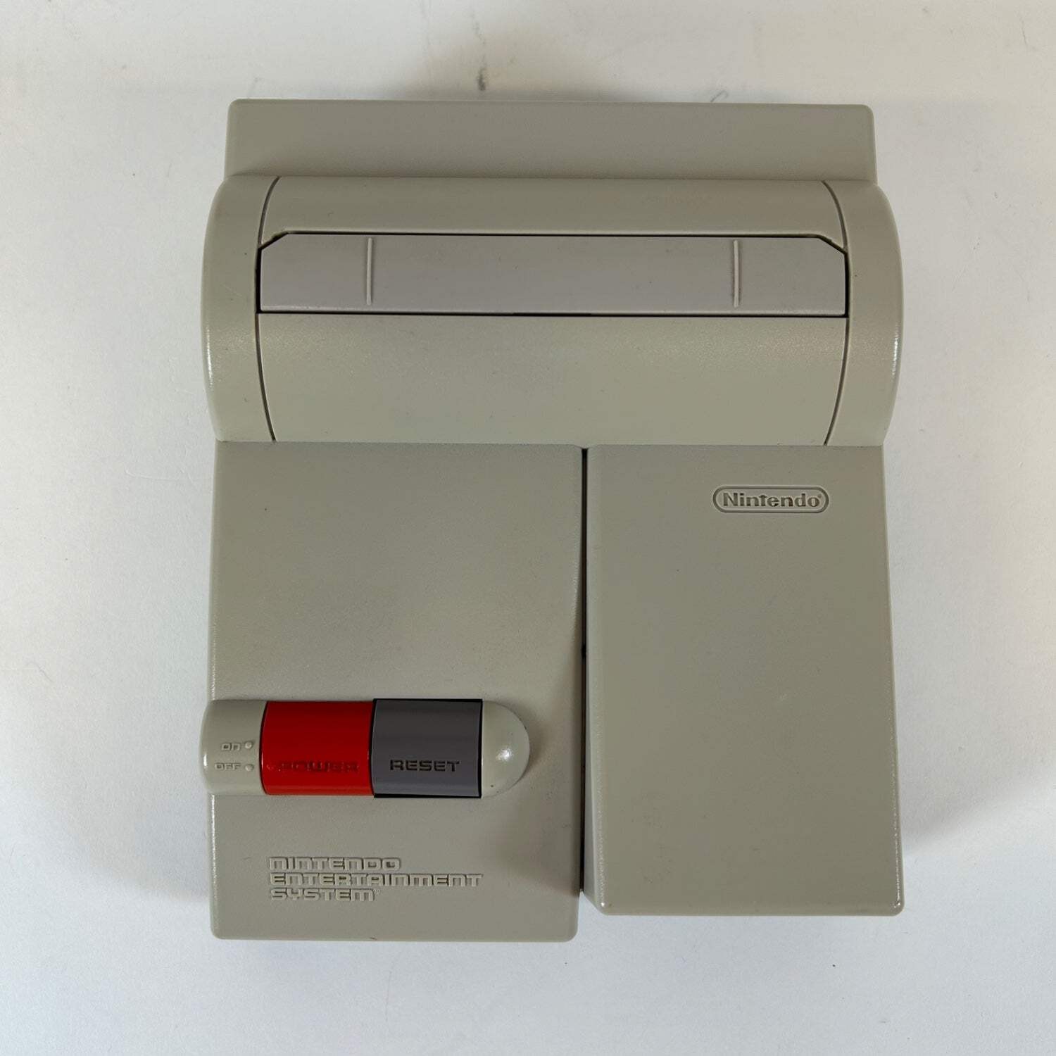 Nintendo NES Top Loader Console Gaming System NES-101 Gray