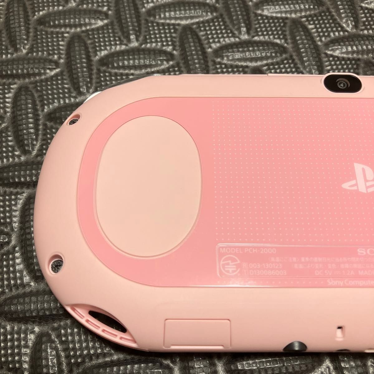 Near Mint PS Vita Light Pink White PCH 2000 ZA19 Console Charger Slim JP