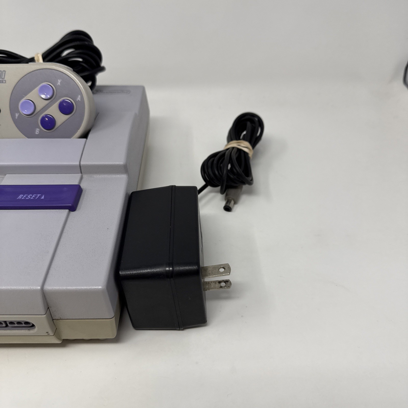 Super Nintendo SNES Console + Cables + Controller Bundle Lot *TESTED* Working