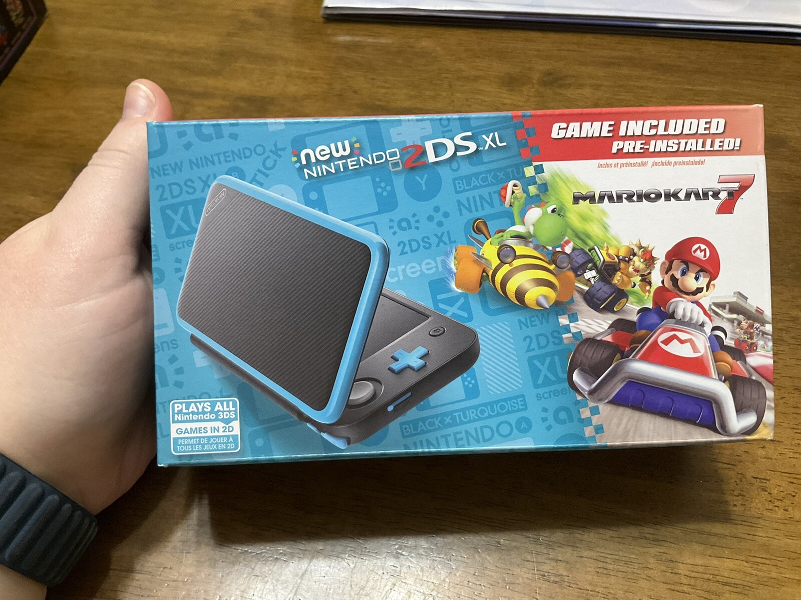 NEW! Nintendo 2DS XL Handheld Console with Mario Kart 7 Bundle – Black/Turquoise