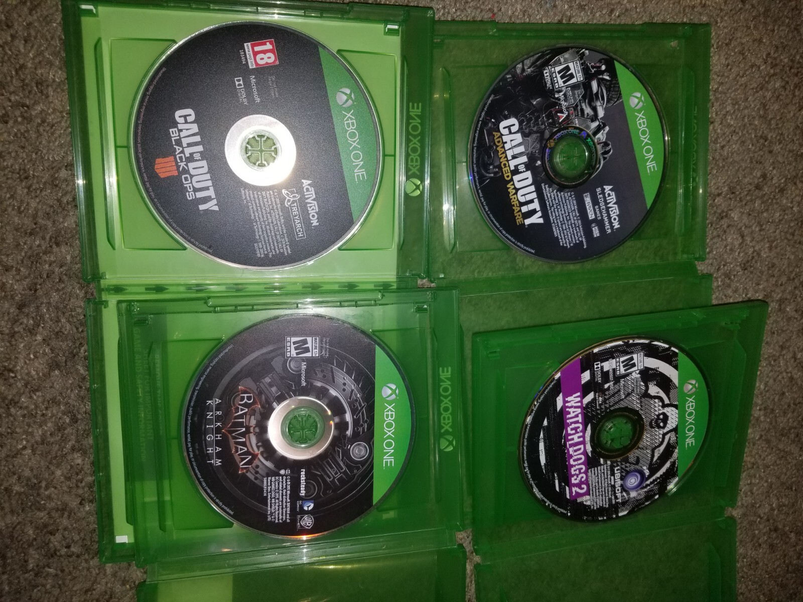 Microsoft Xbox One – Black – 1 TB – No controller – 4 games included