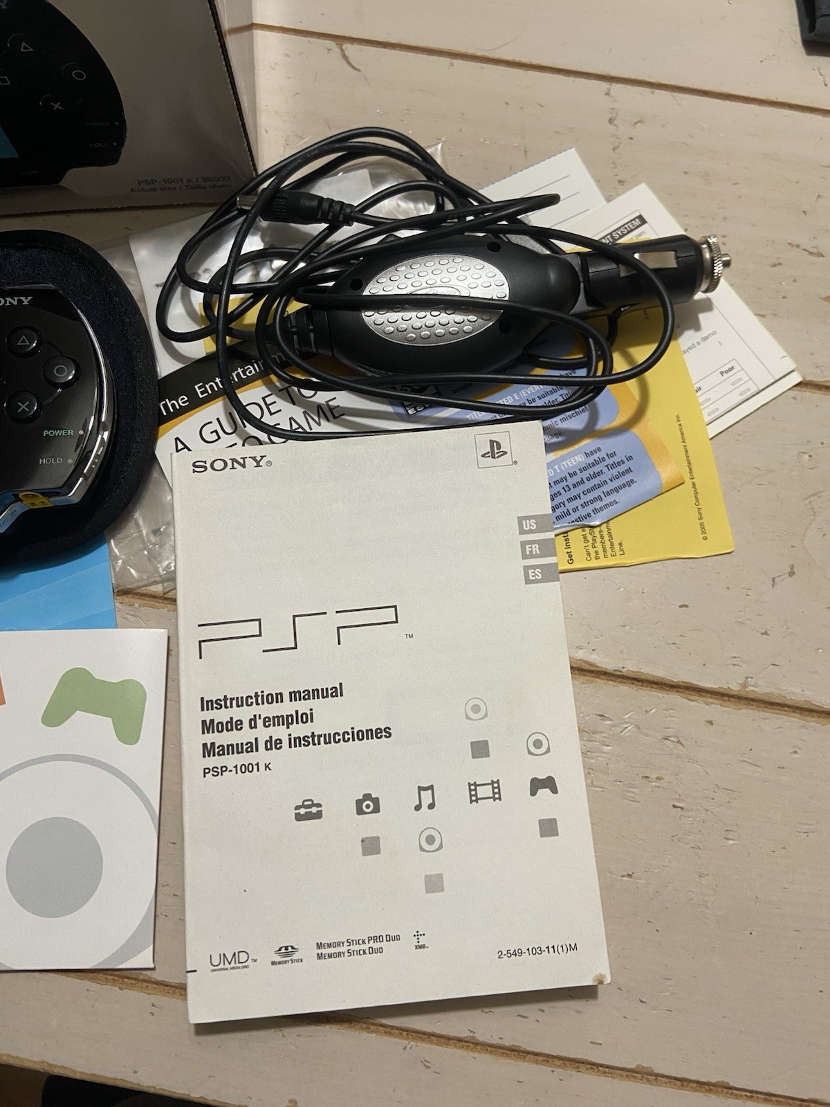Sony PSP 1001 Console System W/ Box & Paperwork Etc NEW BATTERY Adult Owned
