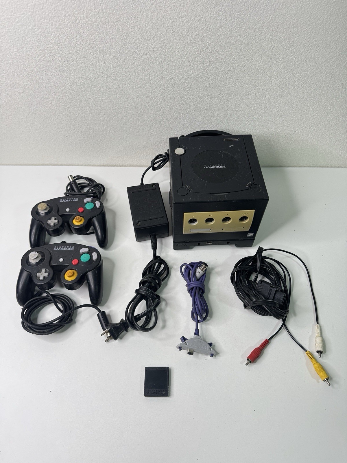 Nintendo GameCube DOL-001 Black Console Bundle 2 Controllers