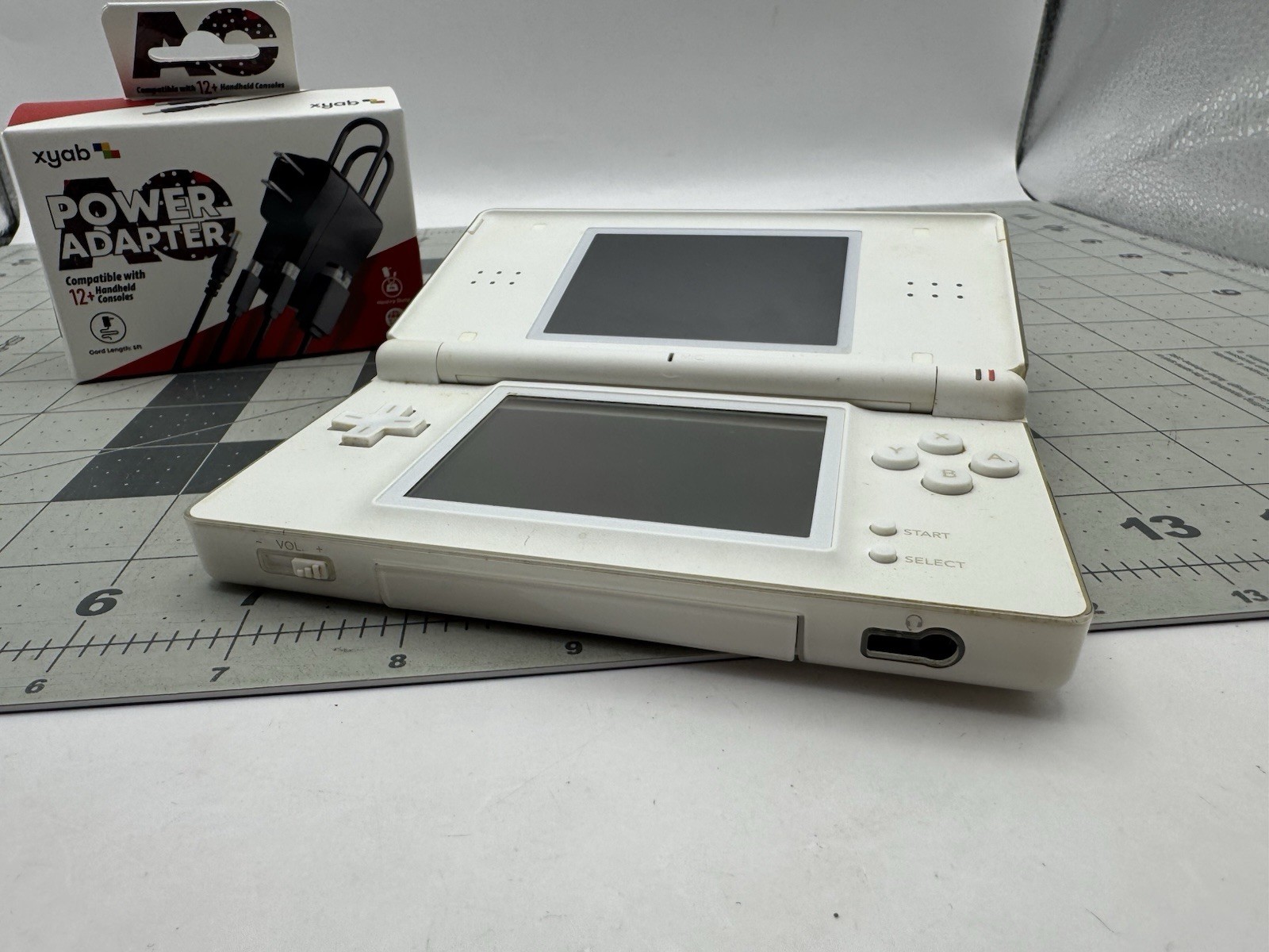 Nintendo DS Lite Console White Japanese With Universal Charger & 3 Games