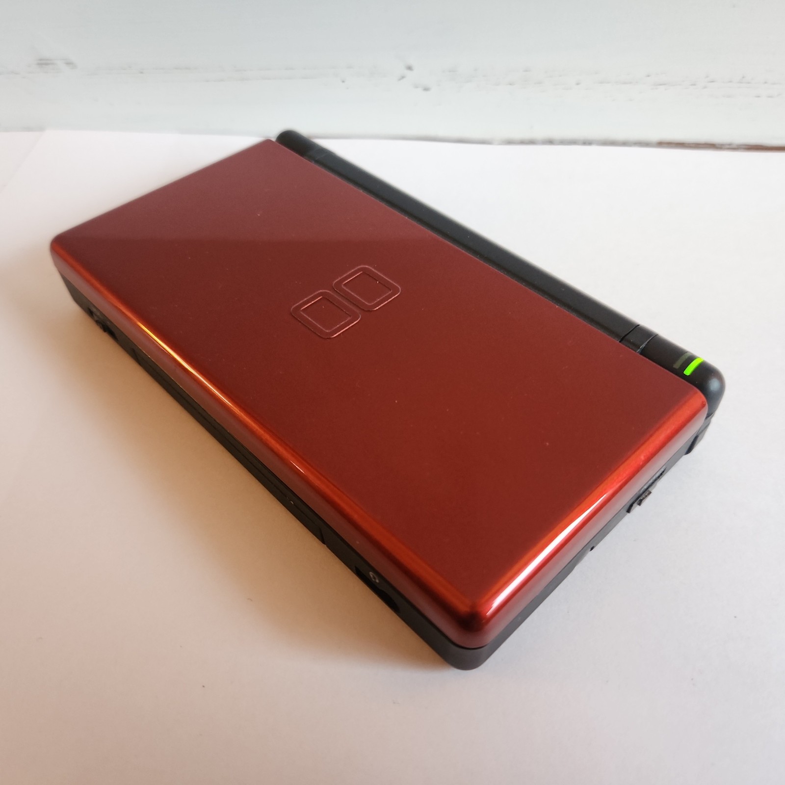 Nintendo DS Lite Red/Black boxed /w insert, manuals and accessories – Aust model