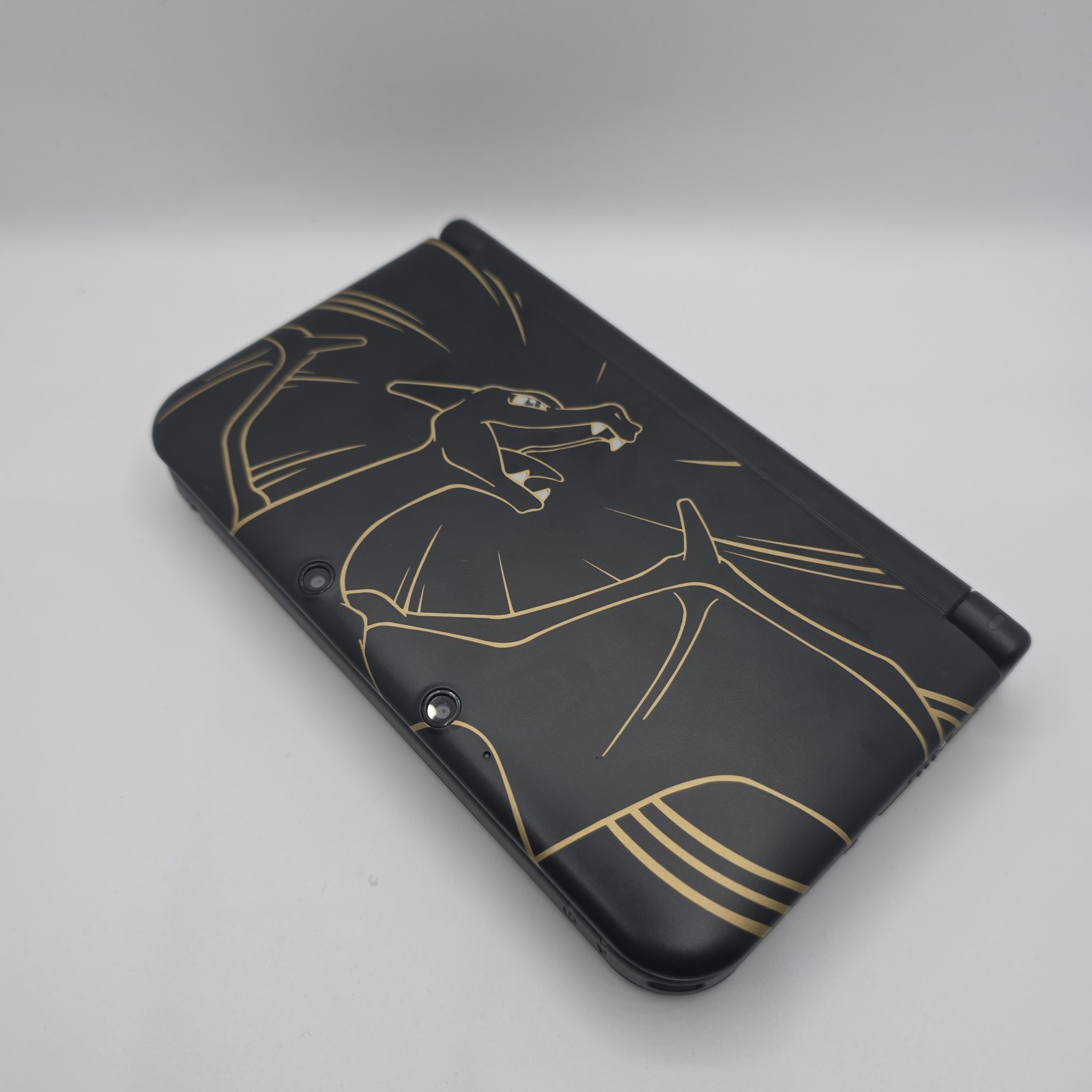 Nintendo 3DS XL Handheld System – Black Glass Screens US REGION