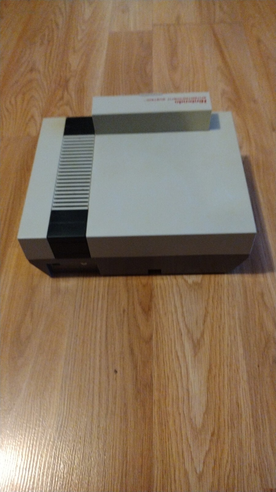 Nintendo Entertainment System NES Console – Gray (NES-001) With 1 Cartilage