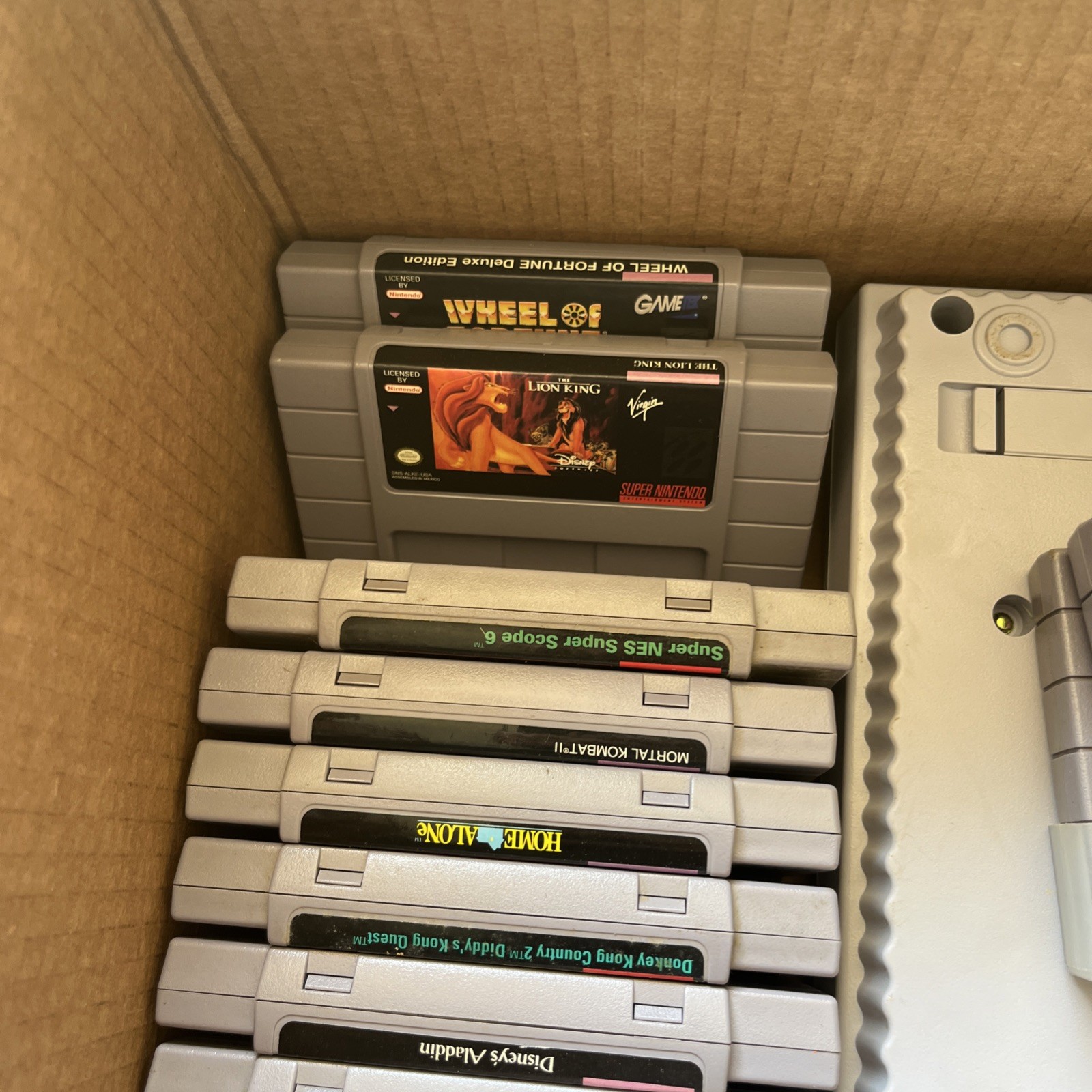 Nintendo SNES Console Bundle with 6 Controllers SNS-001 17 Games Tested Works