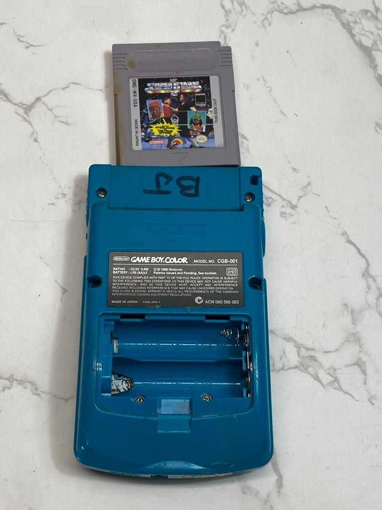 Nintendo GameBoy Color Handheld Game Console and Bag – CGB-001 Tested Working
