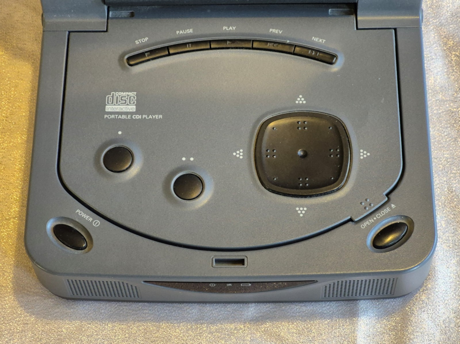 Philips 370 CDi Player Retro Console Nice Handheld Tested w/ Game Included VIDEO