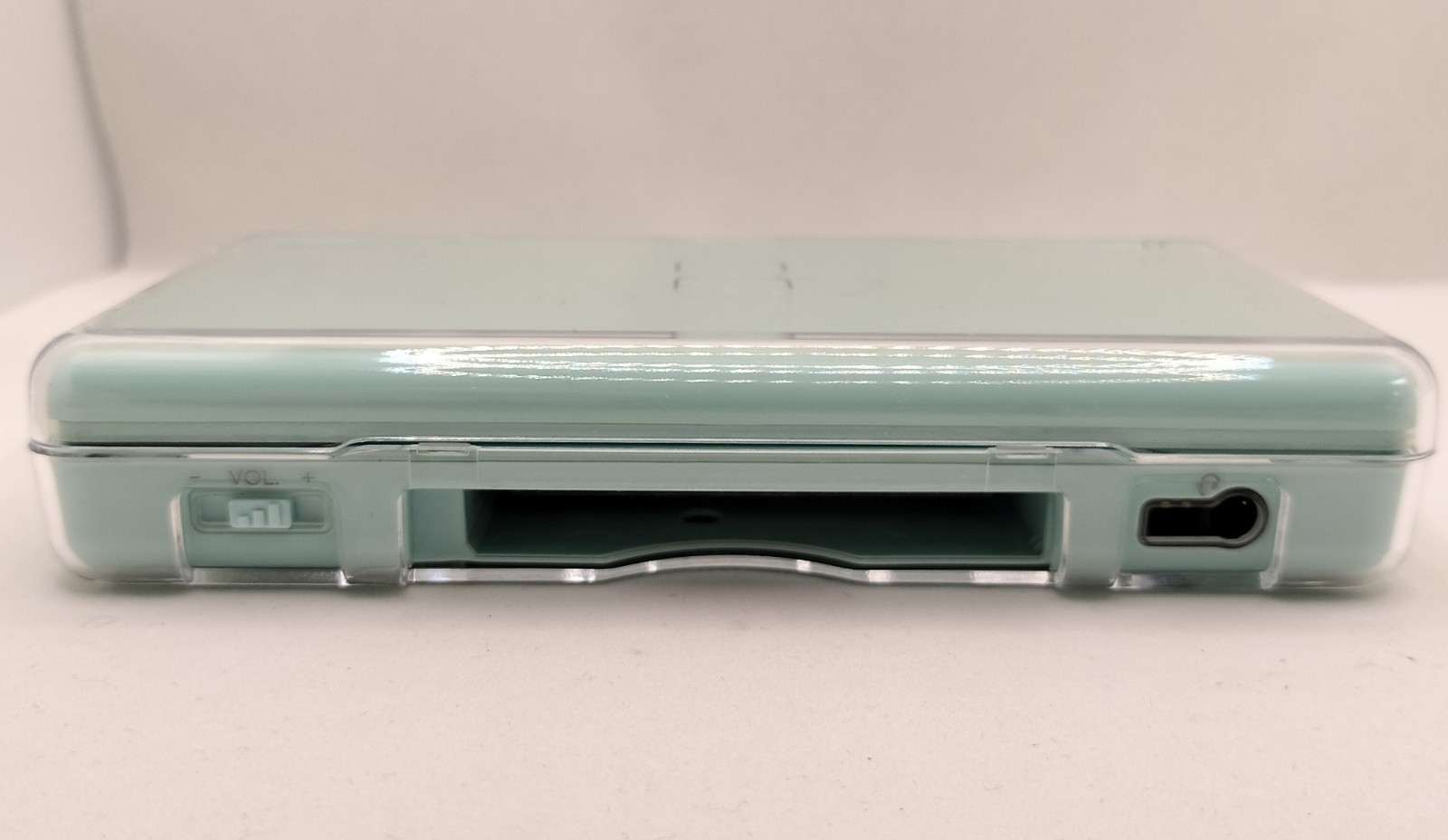 Nintendo DS Lite Ice Blue Console USG-001 Bundle Small Hinge Crack Works Great