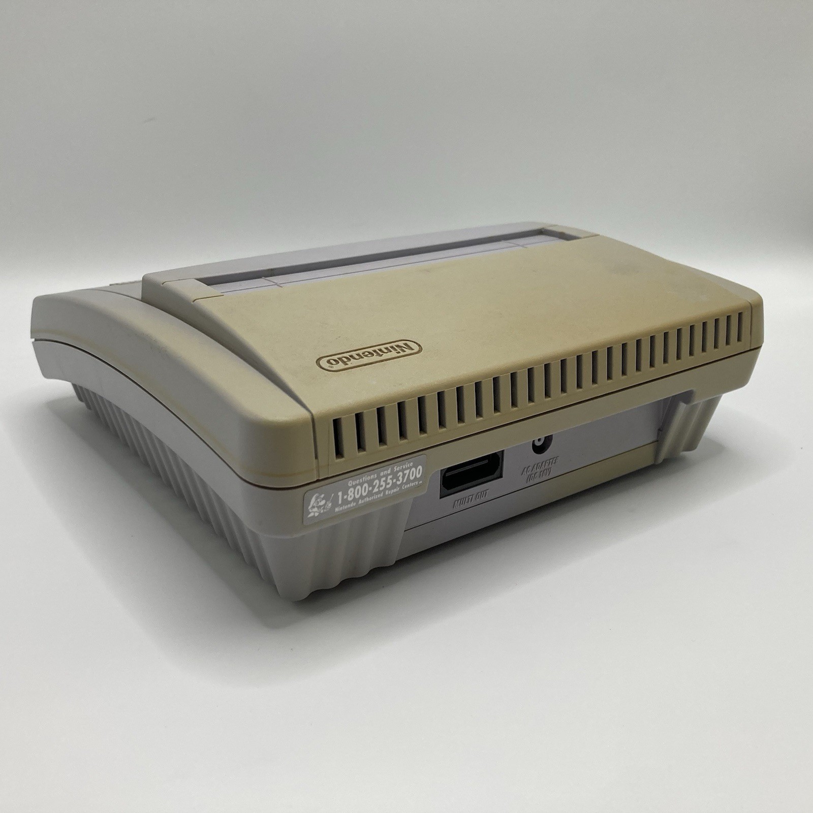 Super Nintendo Jr. SNES SNS-101 CONSOLE ONLY – Parts Only Did Not Power On