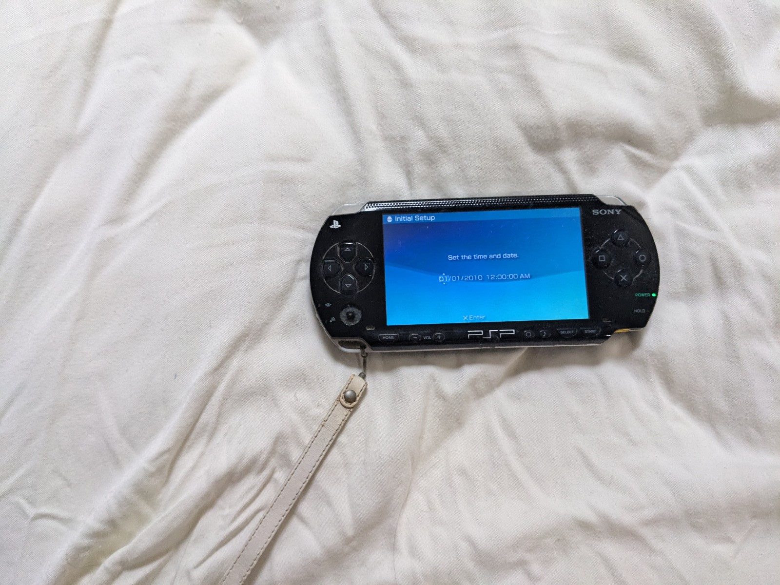 Sony PSP Go PSP-1001 PlayStation Portable – Black