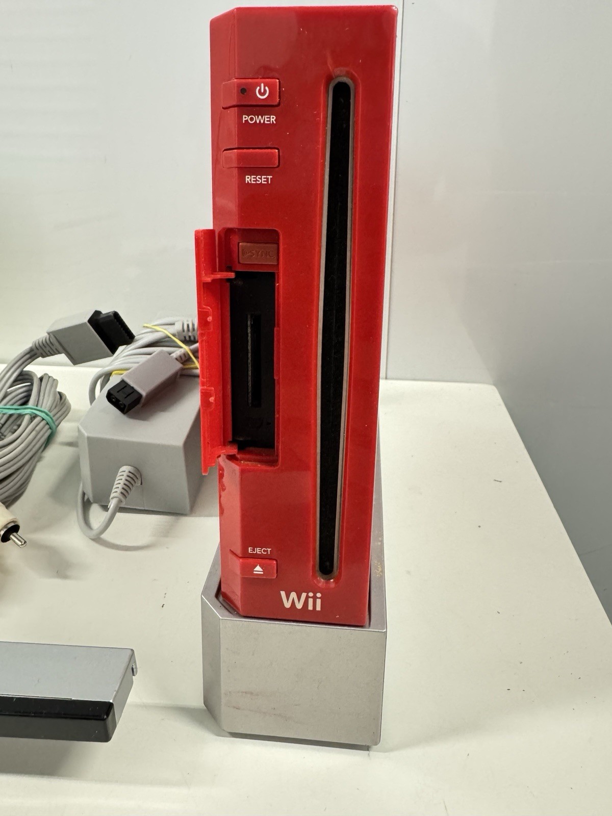 Nintendo Wii Red Console Bundle ‘ No Controllers ‘ 9 Games