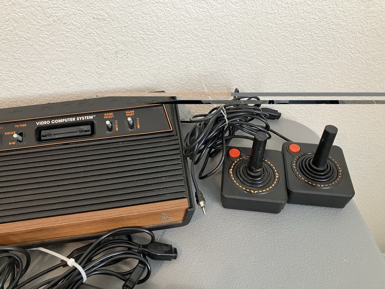 2 Atari 2600 & Sixer Console Lot, 4 Joysticks, 6 Paddles, 26 Games, Manuals READ