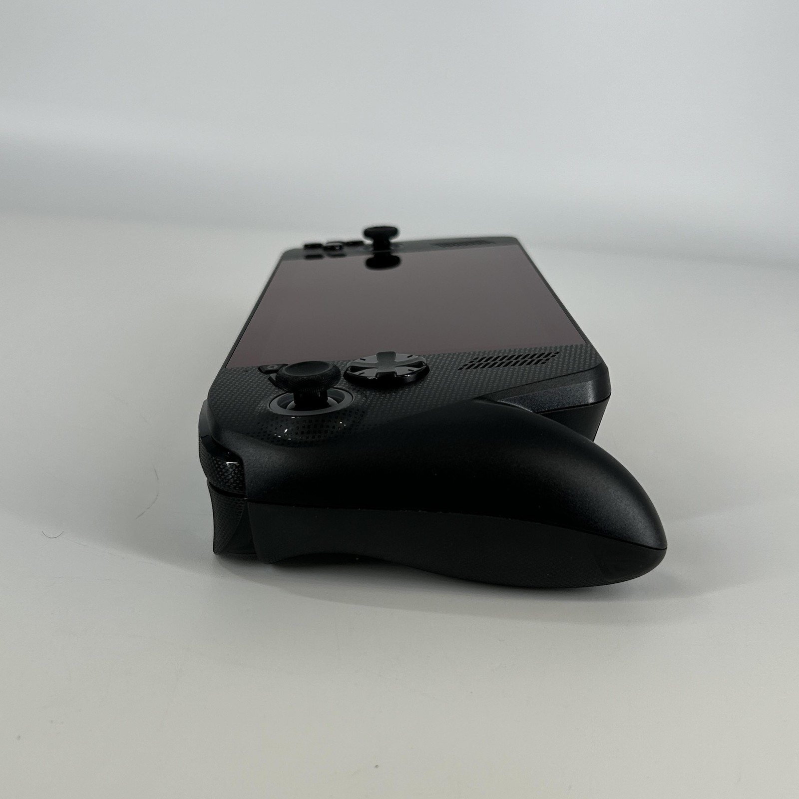 Asus ROG Xbox Ally X AMD Ryzen Z2 Extreme 16GB RAM 1TB w/ Charger – Excellent