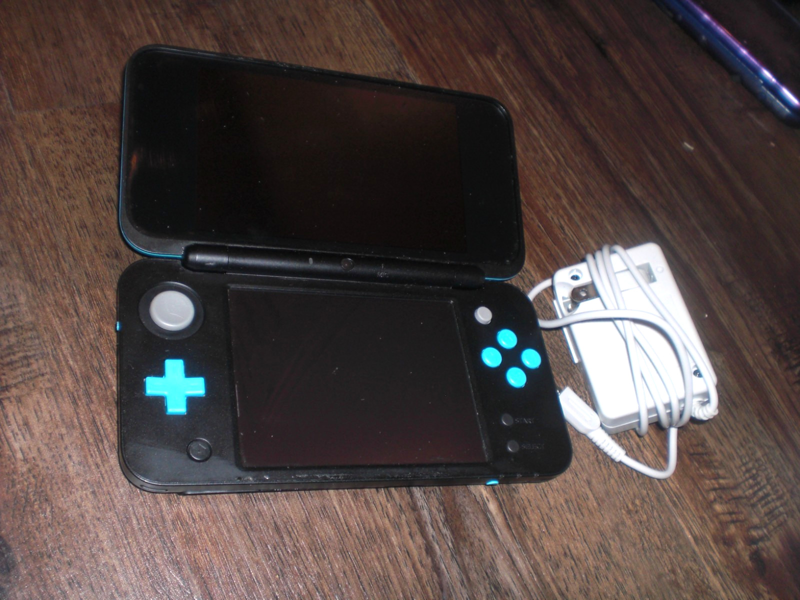 Nintendo New 2DS 3DS XL Console Black Blue Plays 3DS DS 2DS Games System TESTED