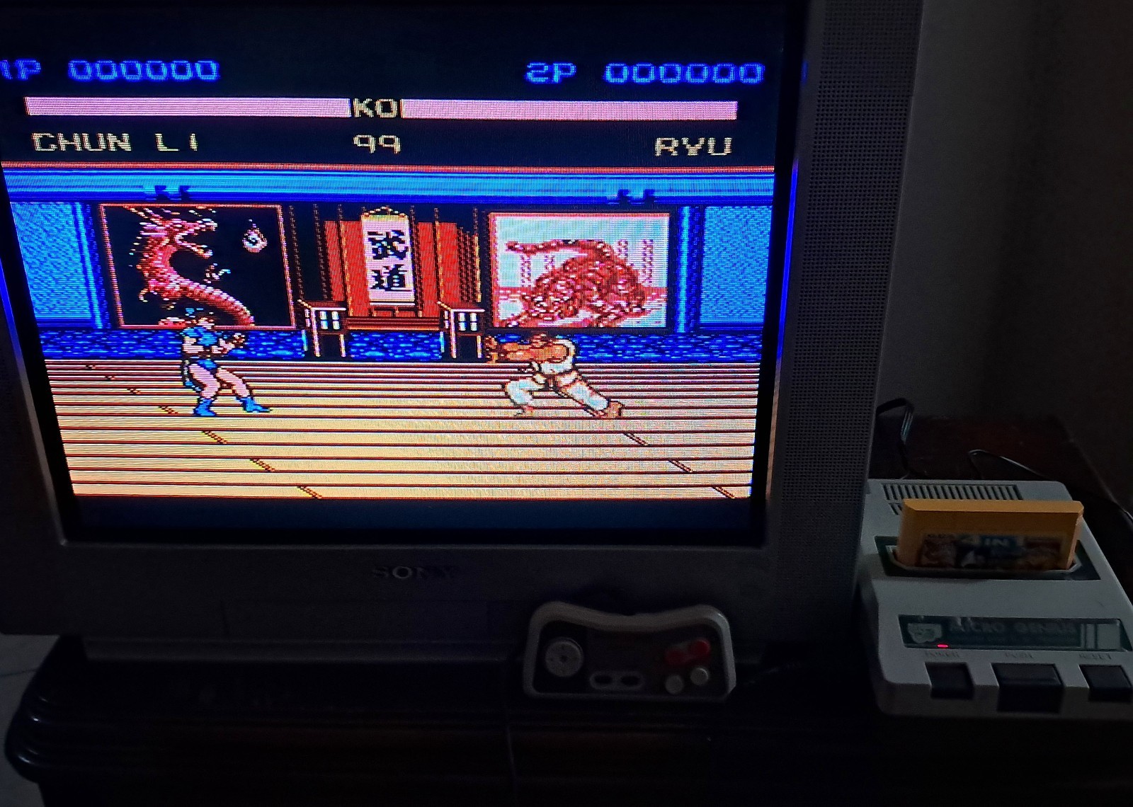 Micro Genius IQ-501 Vintage 8-bit Game Console