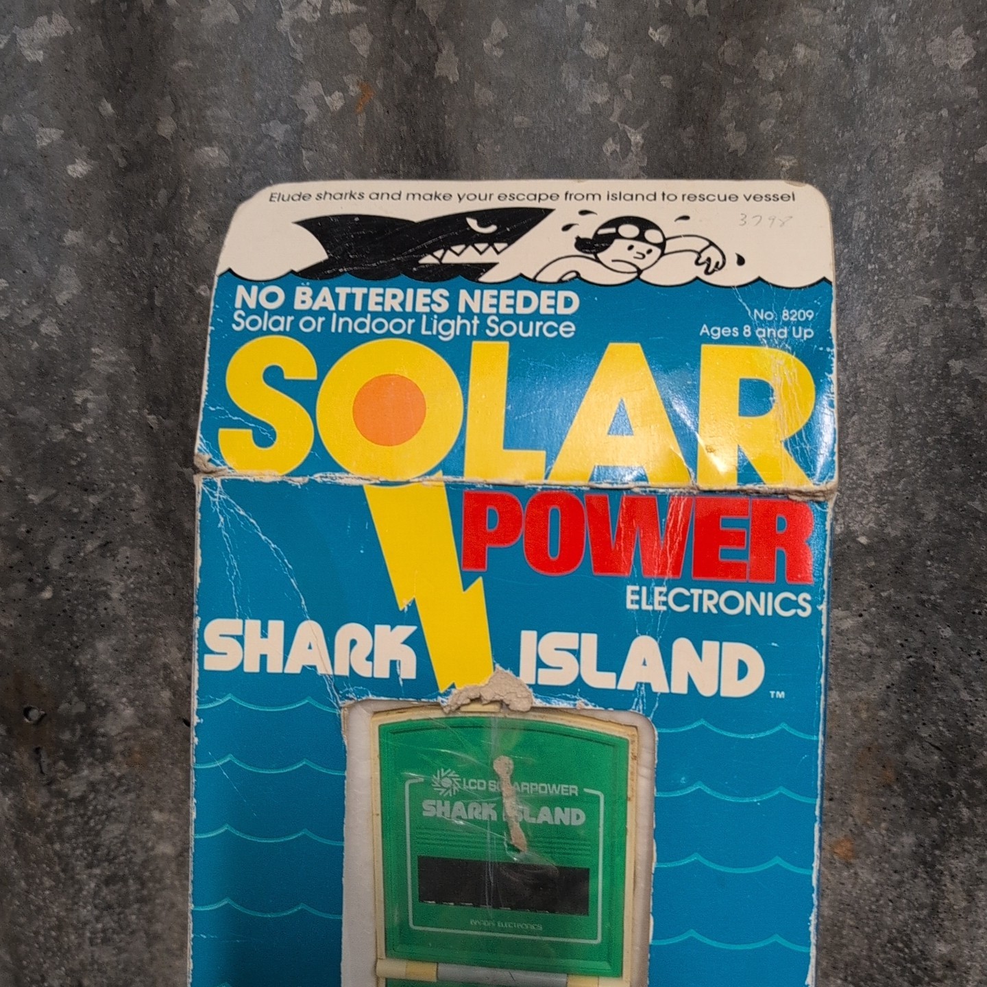 Solar Powered Shark Island Game Bandai Electronics VINTAGE 80s Handheld In Box