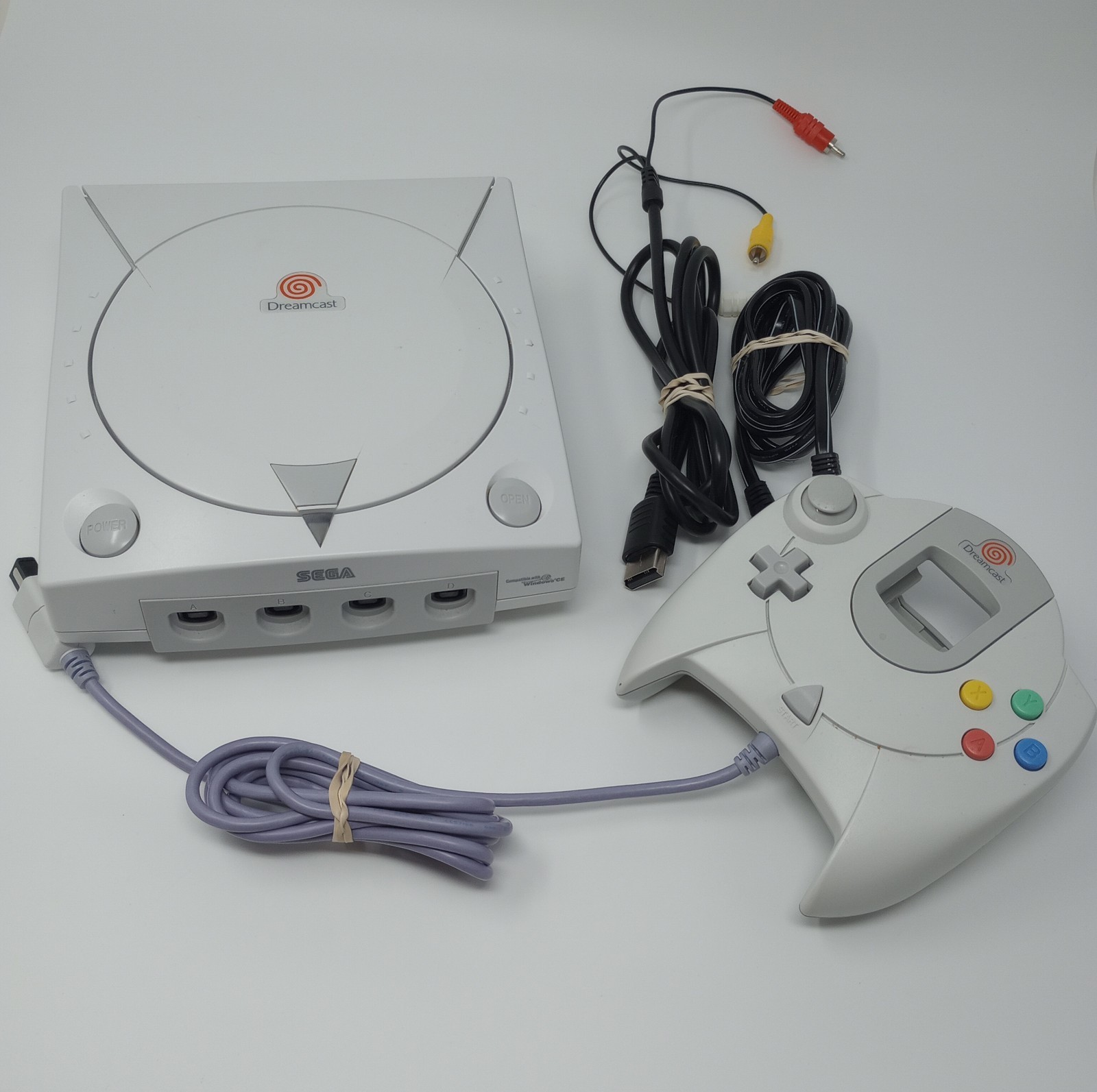 Sega Dreamcast Console (HKT-3020) With Controller & Cables TESTED WORKS!
