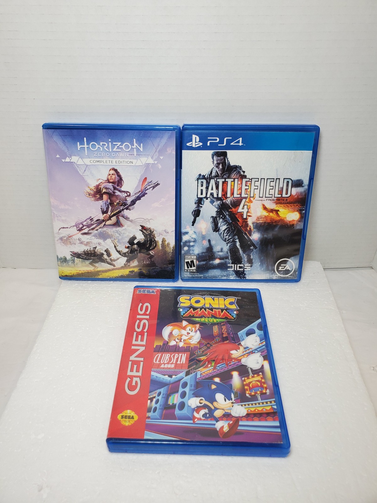 Sony PlayStation 4 PS4 Pro (CUH-7015B) 1TB w. Controller Cables & Games TESTED✅️