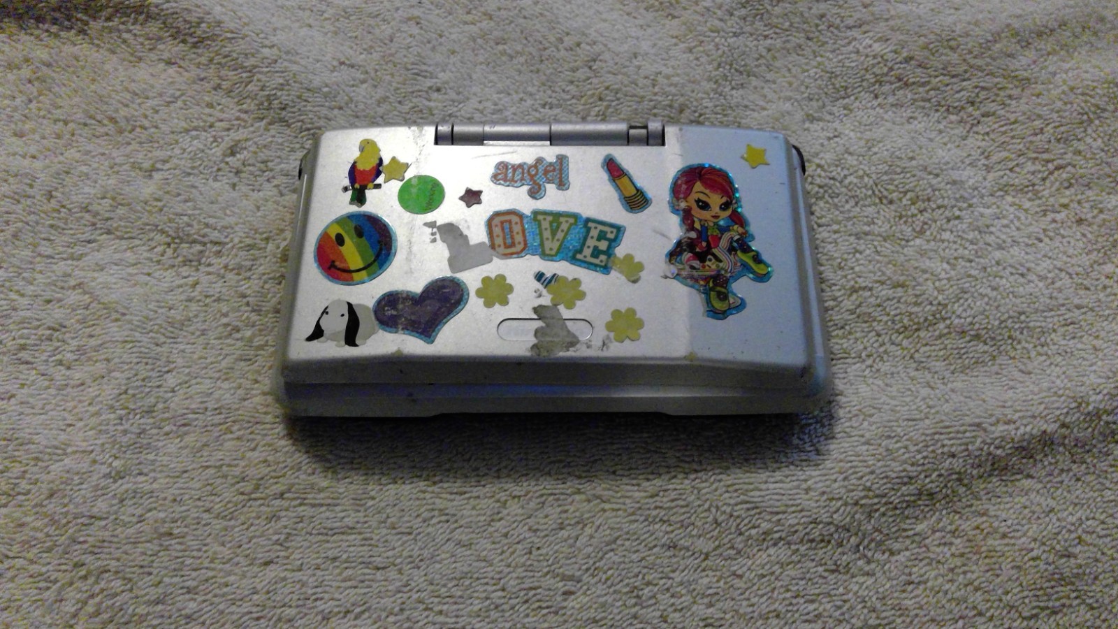 Nintendo DS Handheld System – Silver (Broken Hinge)