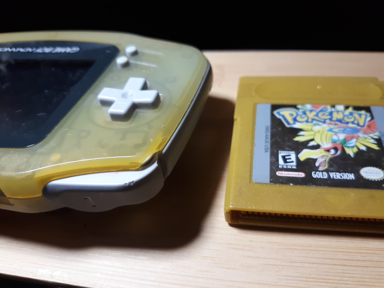 Nintendo Game Boy Advance AGB-001 Console System – Clear Yellow & Pokemon Gold