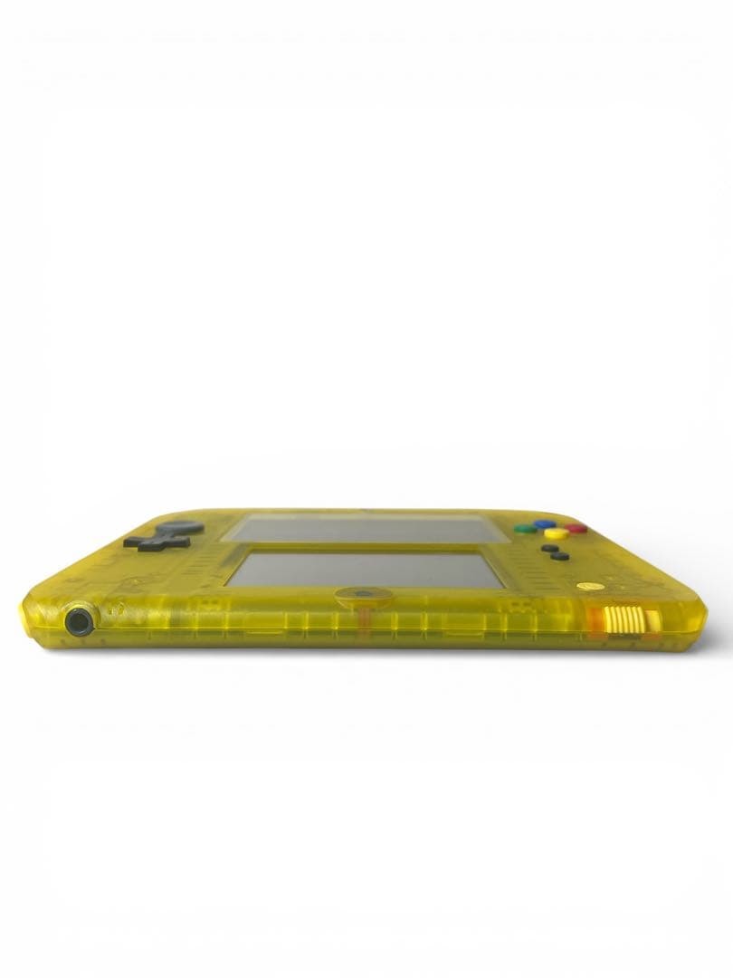 Nintendo 2DS Pikachu Limited Pack Clear Yellow