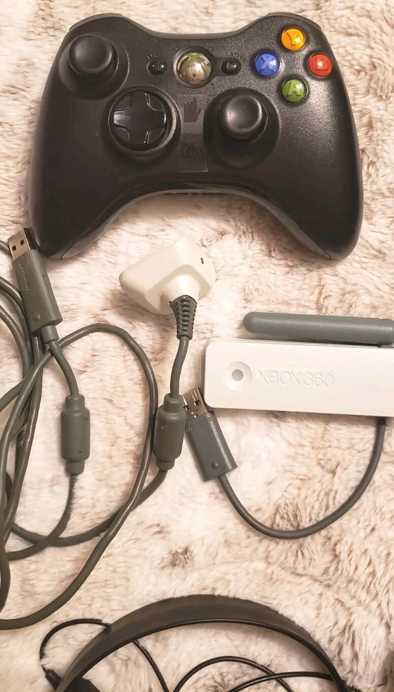 Microsoft Xbox 360 Core Matte White Console HDMI w/Controller