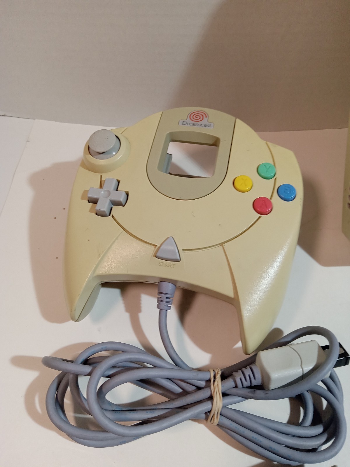 SEGA Dreamcast HKT-3020 Home Console Bundle – (Tested &Working)