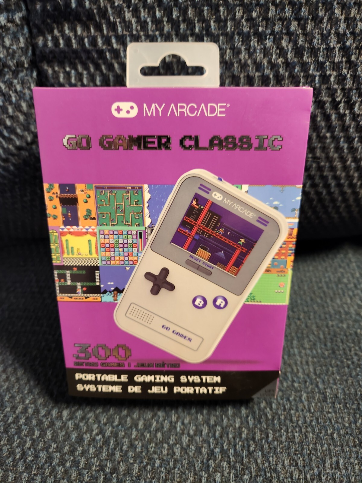 My Arcade Go Gamer Classic Handheld Game Player 300 Retro Color Games, new