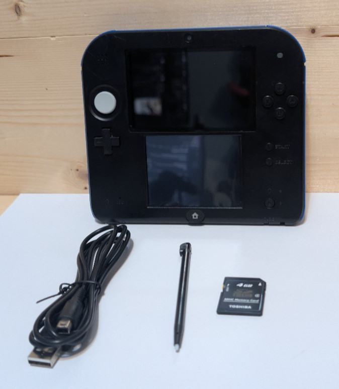 Nintendo 2DS Blue/Black US Version W/Cable *Tested*