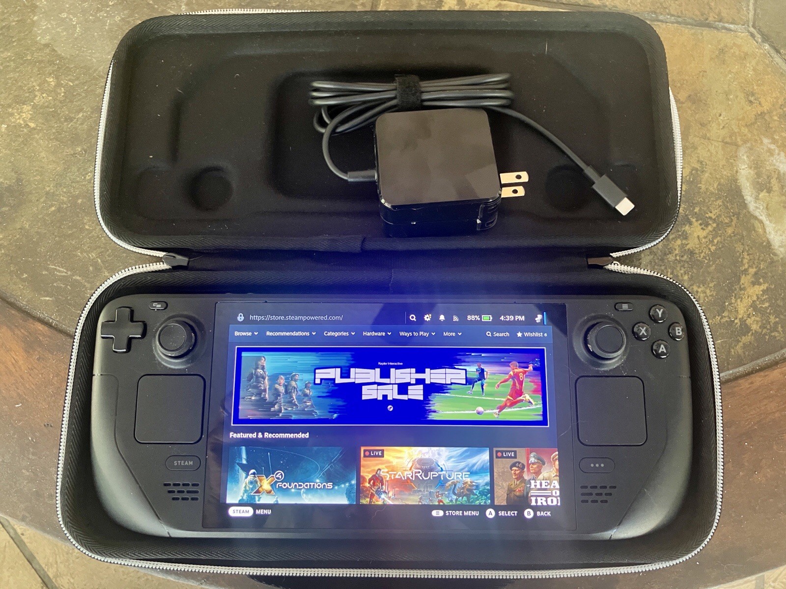 Valve Steam Deck Model 1030 OLED 512 GB 14GB RAM Micro SD Slot Very Lightly Used