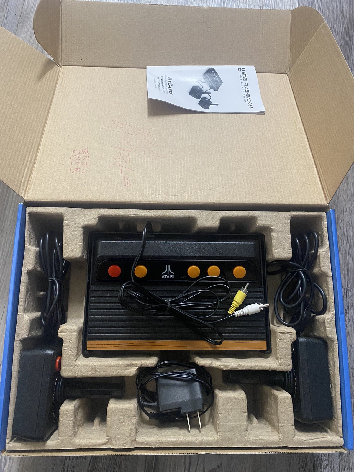 Atari Flashback 64 Special Edition Console w/ Box & 64 Built-in Games