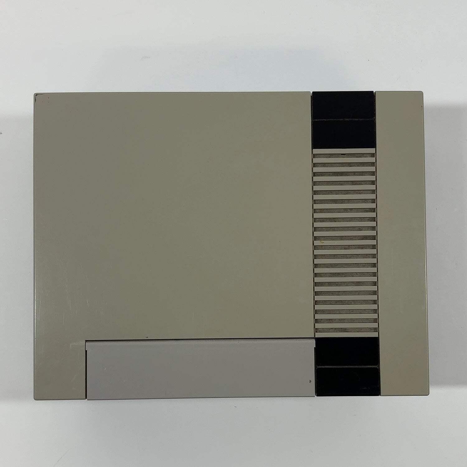 Nintendo Entertainment System NES Console Gaming System Only NES-001 Gray