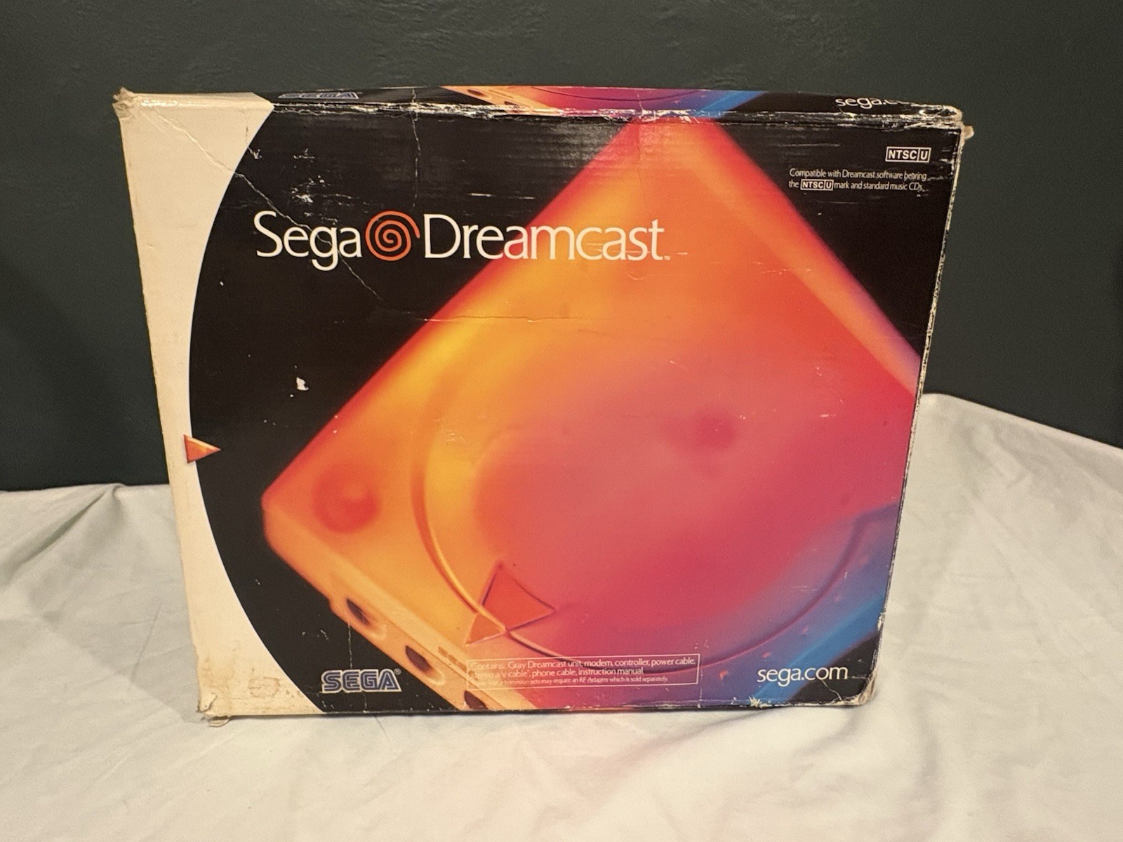 SEGA Dreamcast HKT-3020 Console White w/ Box, 1 Game, Manuals, Cords, Controller