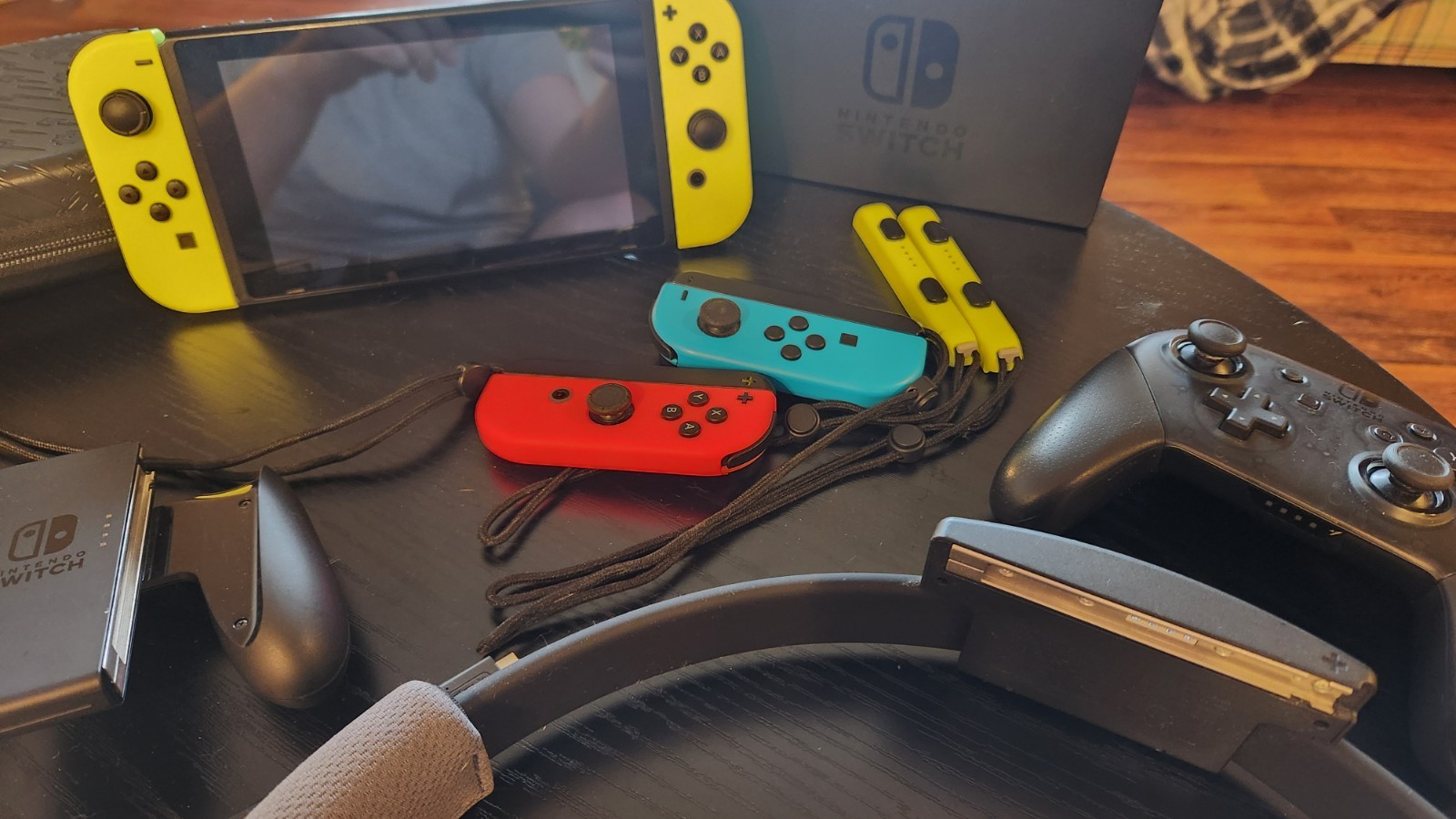 Nintendo Switch 32GB Gray Console with Neon Red and Neon Blue Joy-Con