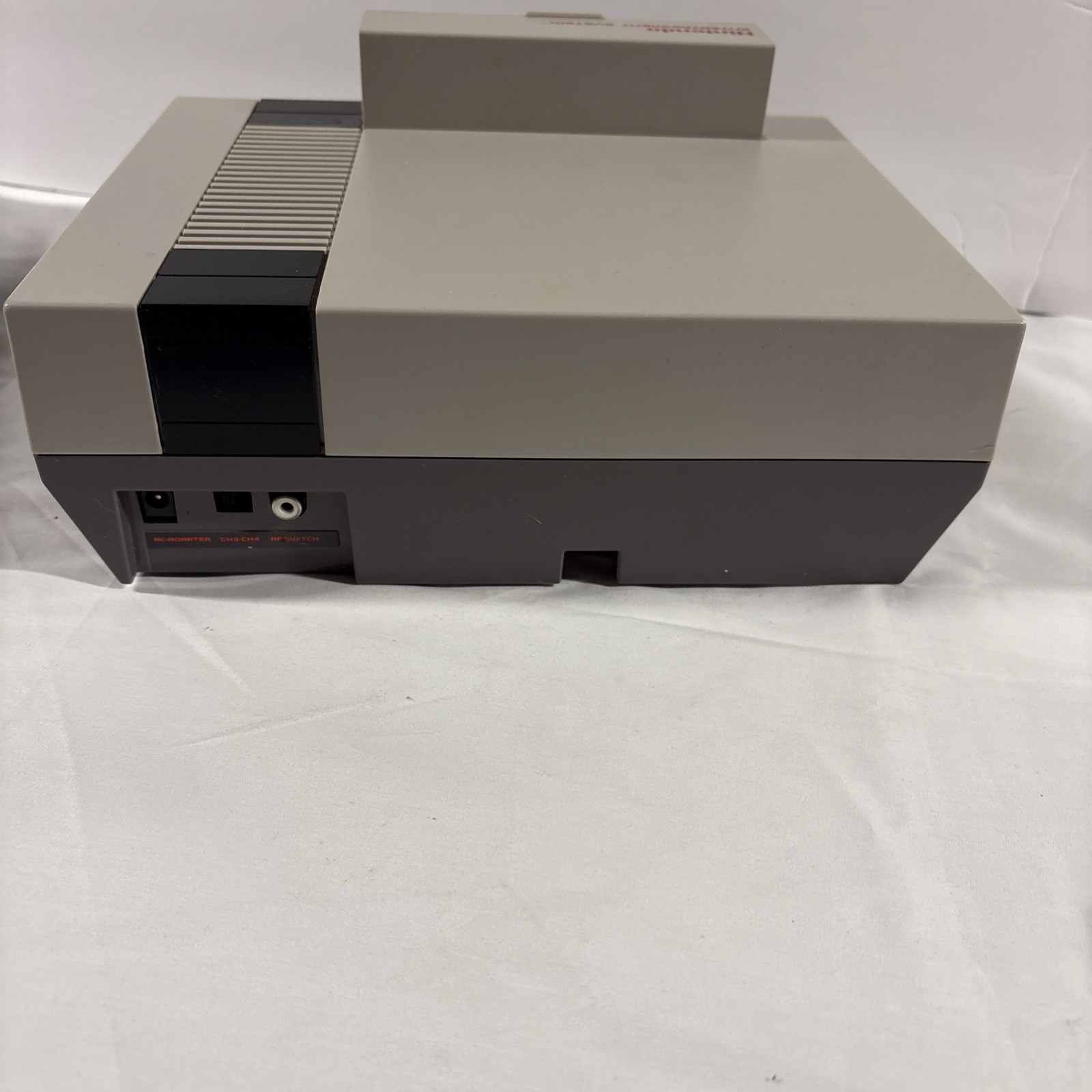 Vintage 1985 – NES Classic Model # NES – 001 Complete GameSystem Tested