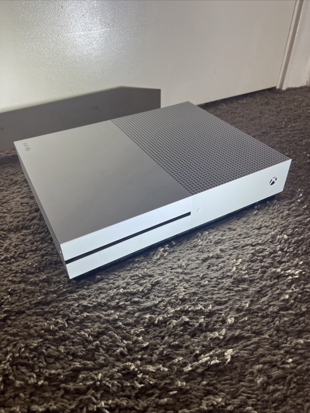 Microsoft Xbox One S 780GB 4K UHD White Console w/ White Wireless Controller