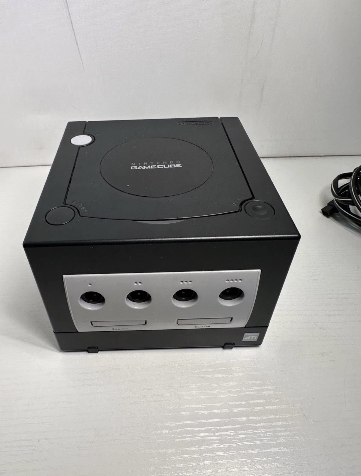 Nintendo GameCube Video Game Console,controller,16 Mb Memory Card And Cables