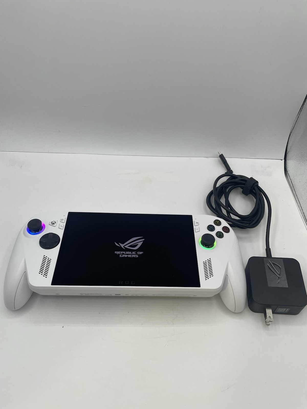 Asus ROG XBOX Ally 7″ AMD Ryzen Z2 A 16GB RAM 512GB White RC73YA