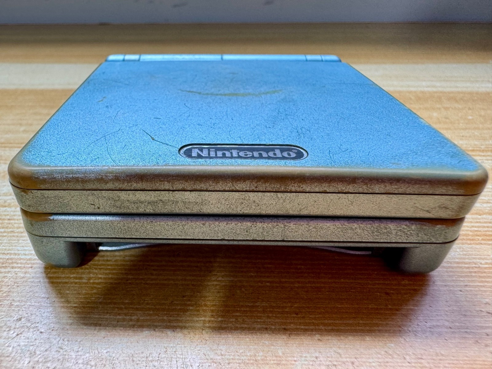 Nintendo Gameboy Advance SP AGS001 Pearl Blue Handheld w/ USB Cable & Battery