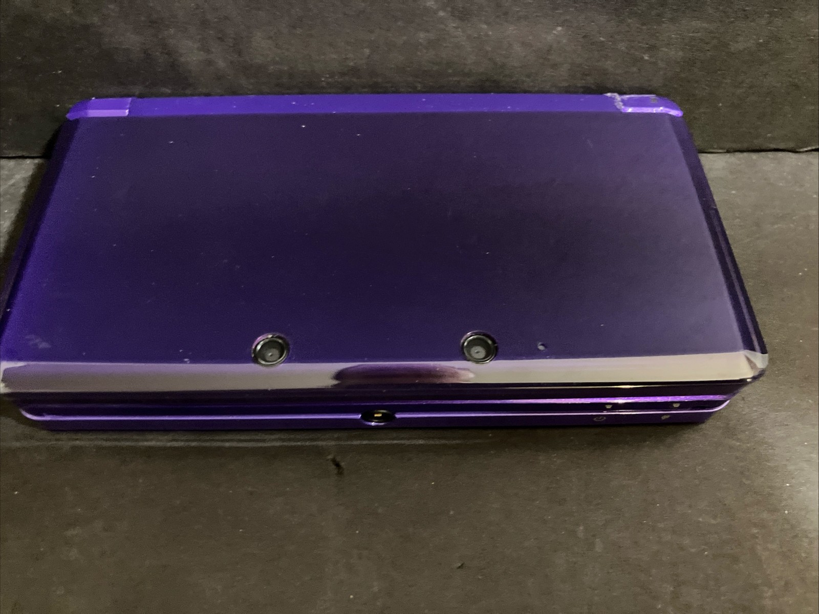 Nintendo 3DS Purple Handheld Console Bundle w/ Case & Mario Game CTR-001 2GB