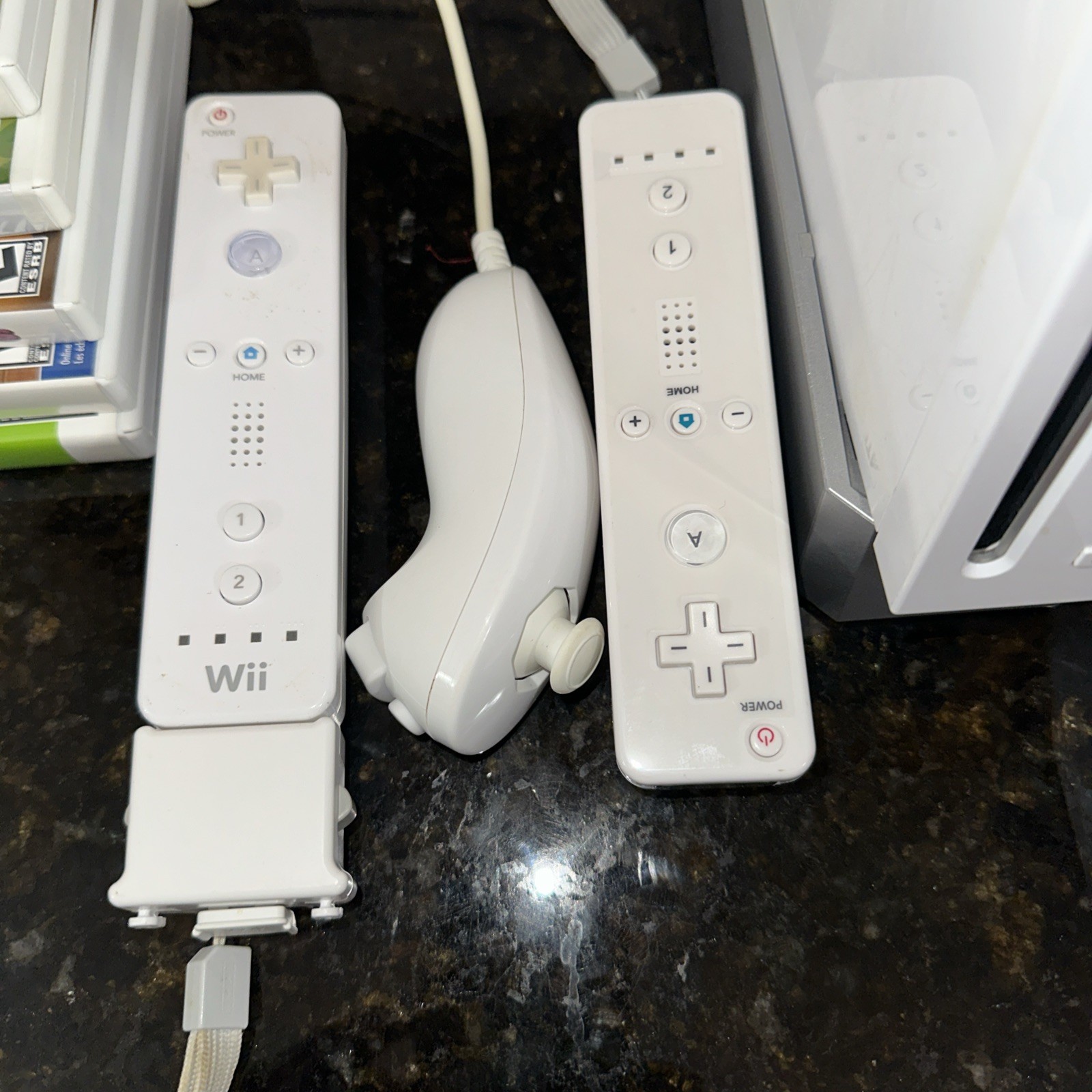 Nintendo Wii Game System Console – 4 Remotes, 6 Game Bundle – Works